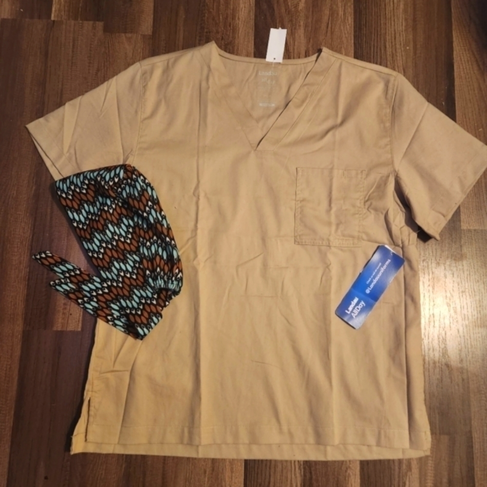 LANDAU Tan Scrub Top with New matching Scrub Cap size Medium NWT!